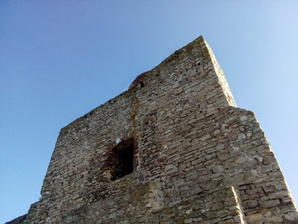 ruiny zamku krzyżackiego w Ełku