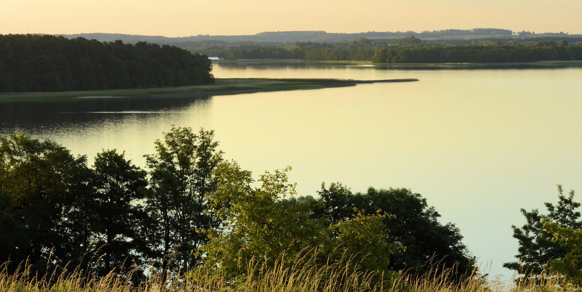 jezioro Śniardwy - największe jezioro obok Mikołajek